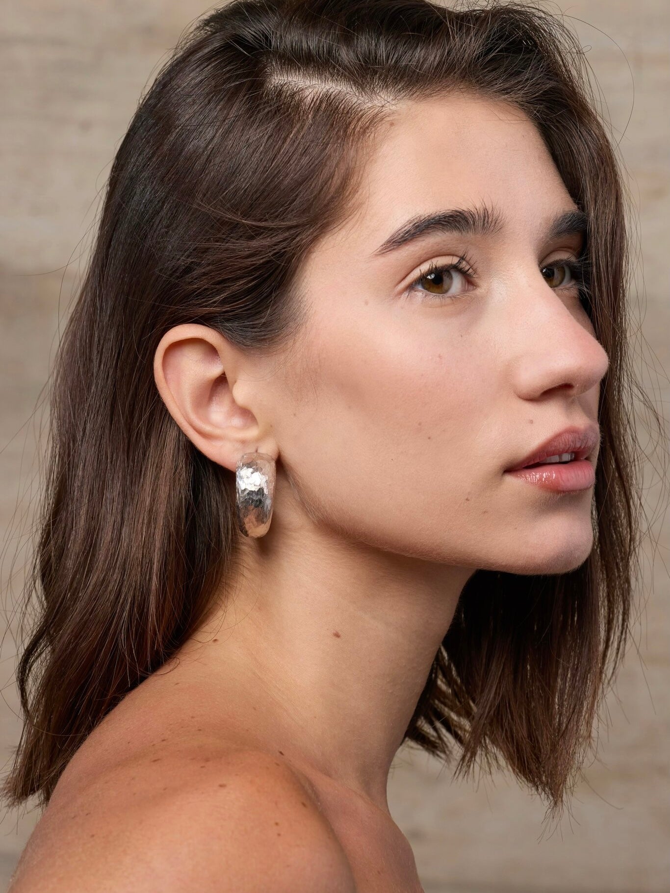 Les Brutes White Gold Hoops